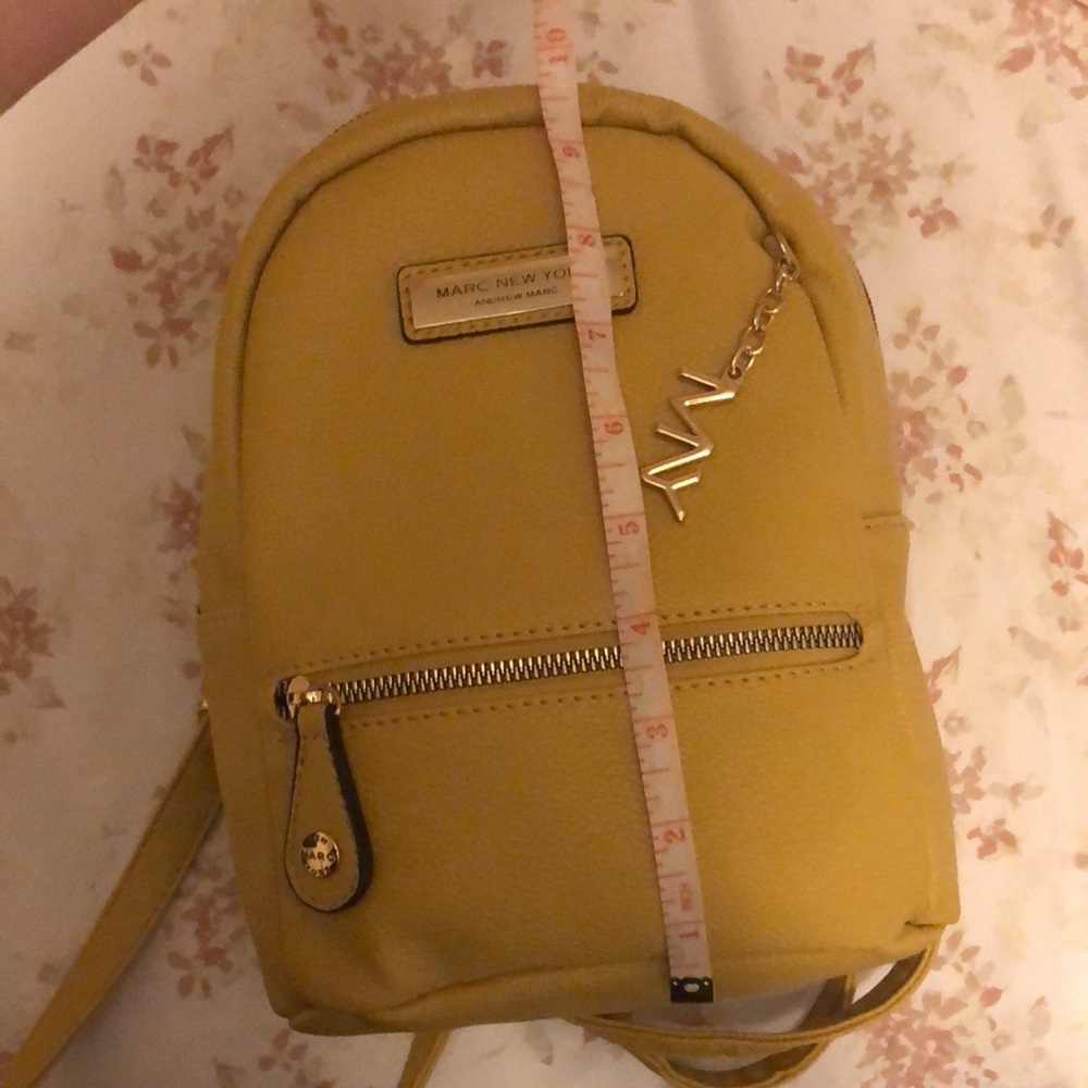 Yellow mini backpack - Picture 6 of 7